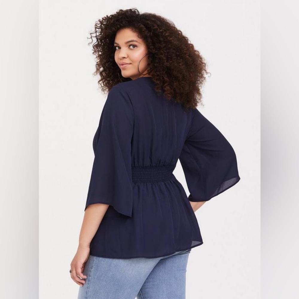 Torrid “BABYDOLL GEORGETTE SMOCKED BLOUSE” Size 2XL - Picture 2 of 11